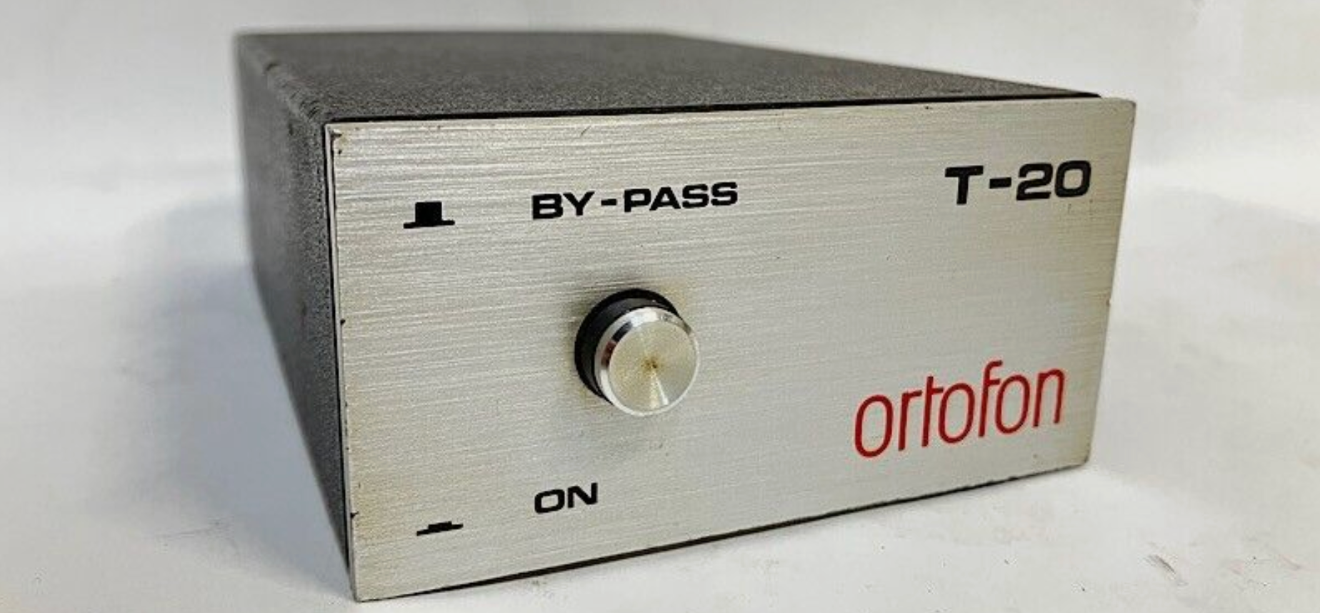 Unlock Superior Sound Quality with the Ortofon T20 Step-Up Transformer for MC Cartridges
